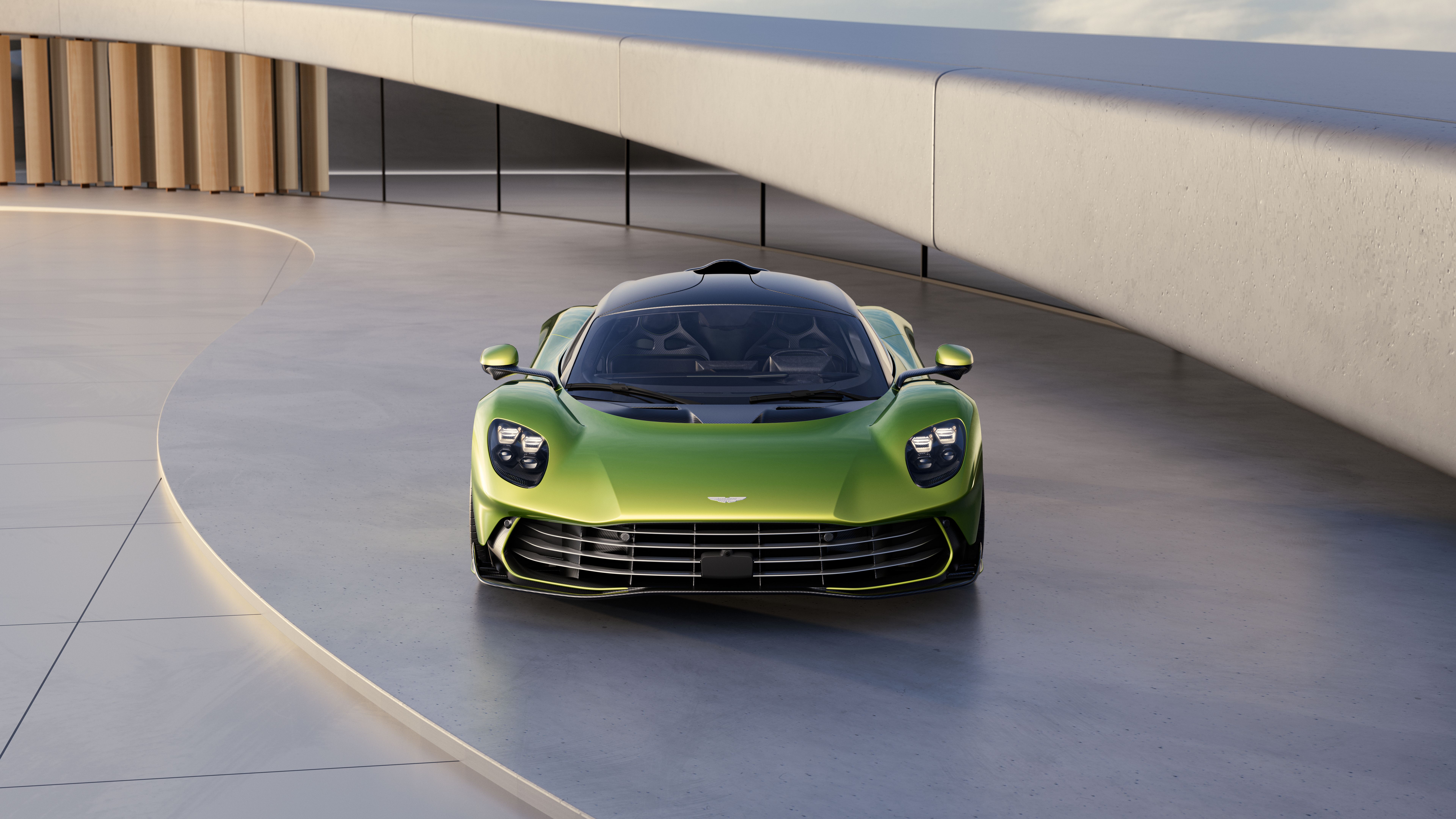 Aston Martin Valhalla_03.jpg
