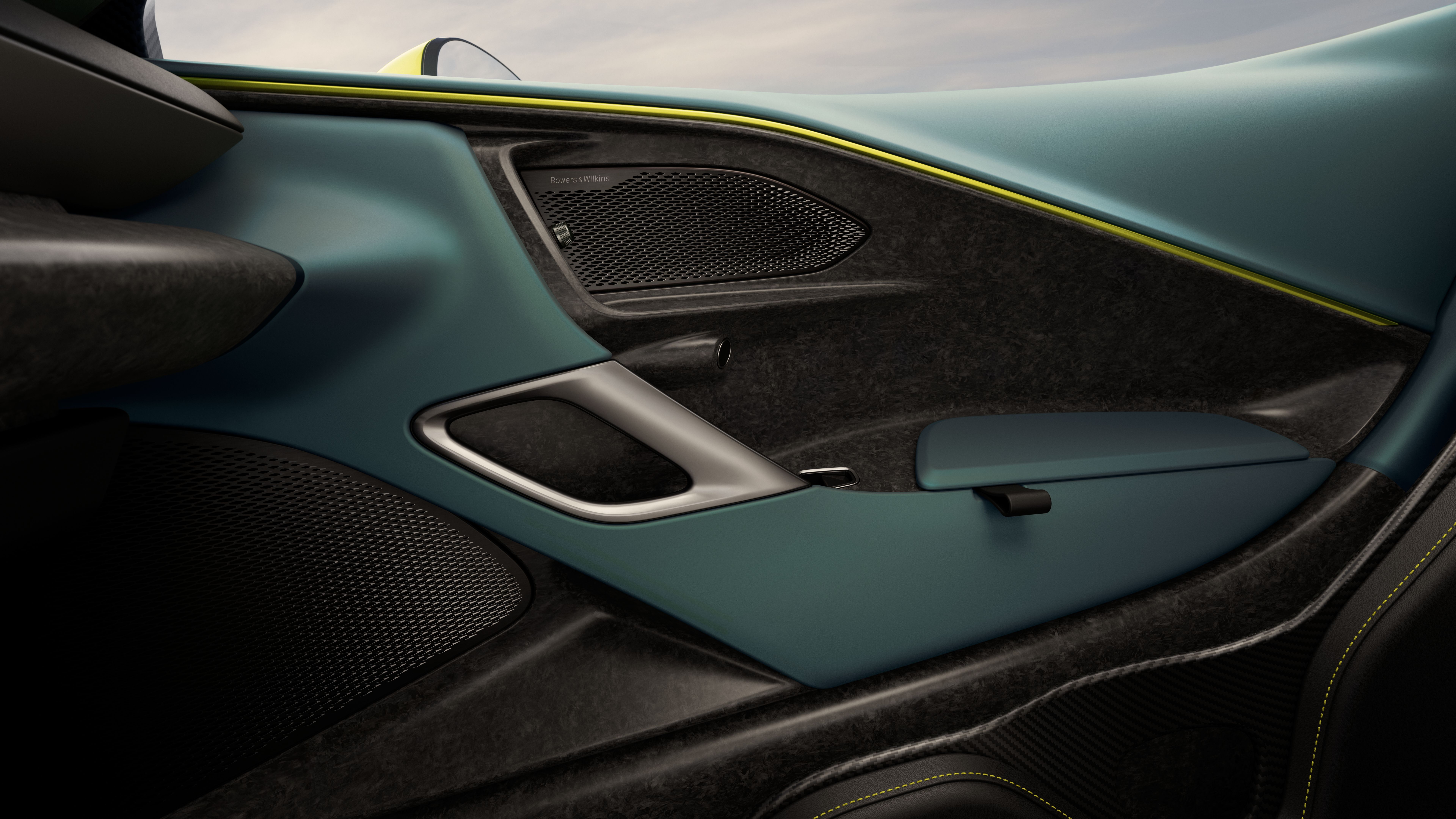Aston Martin Valhalla_28.jpg