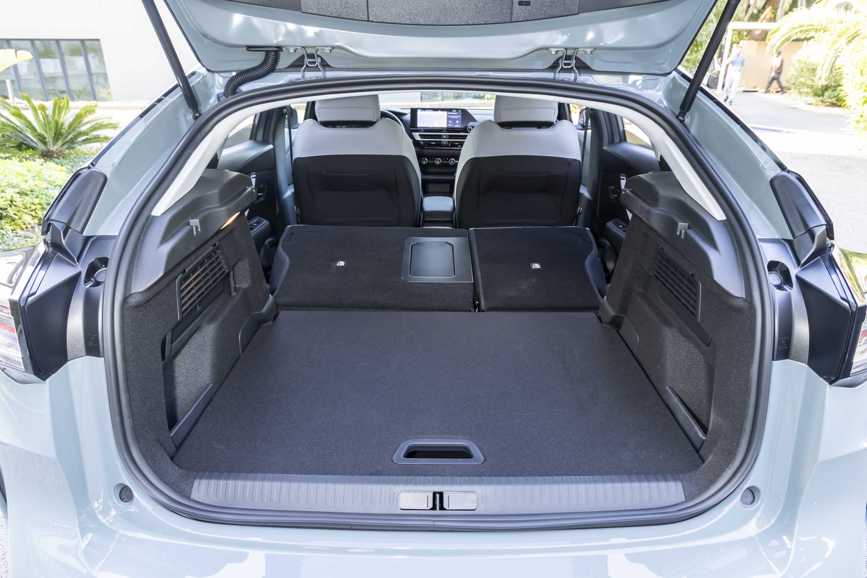 CitronC4HybridMAX (1).jpg