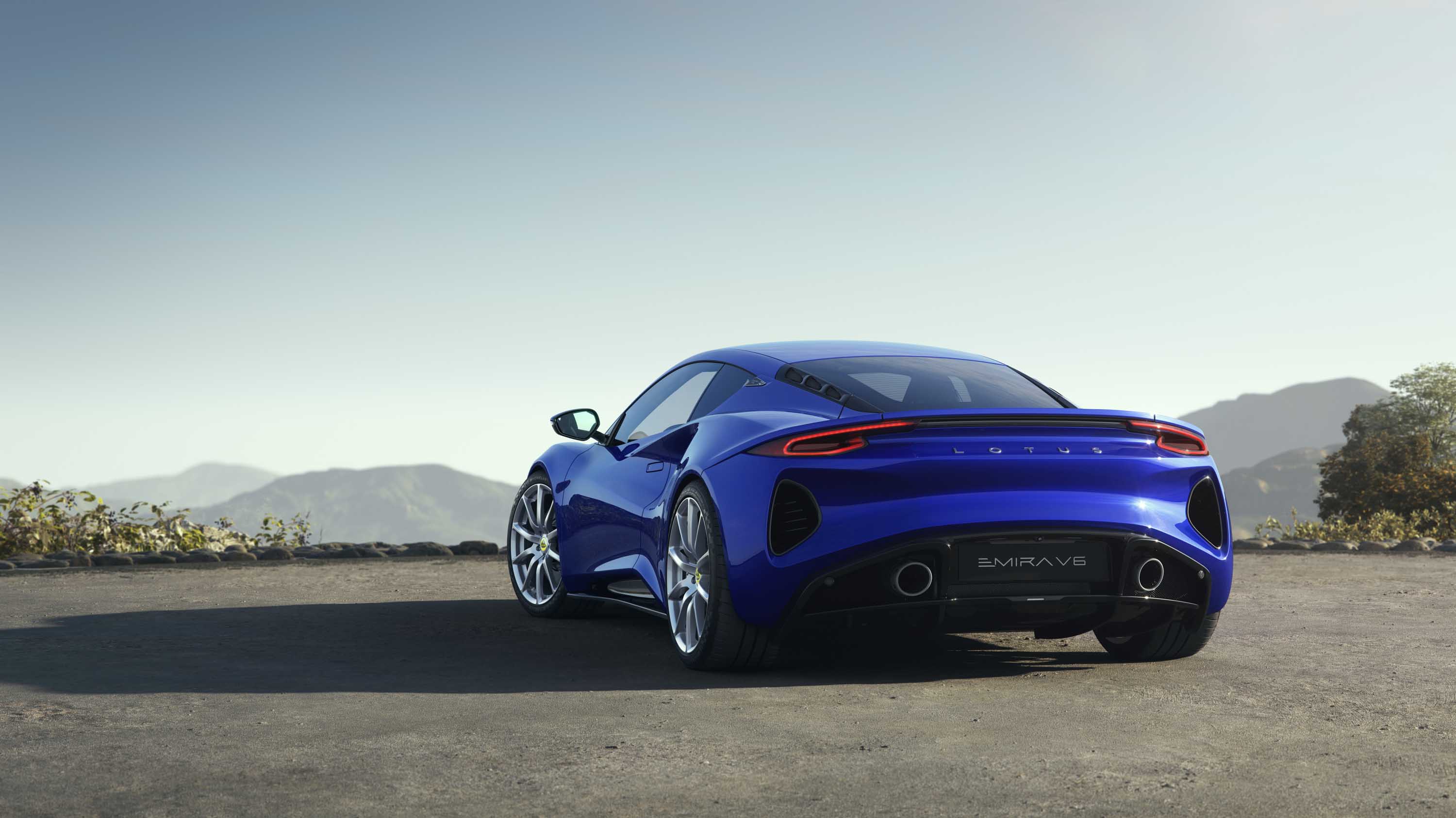 Lotus_Emira_V6_Atlantis Blue rear.jpg