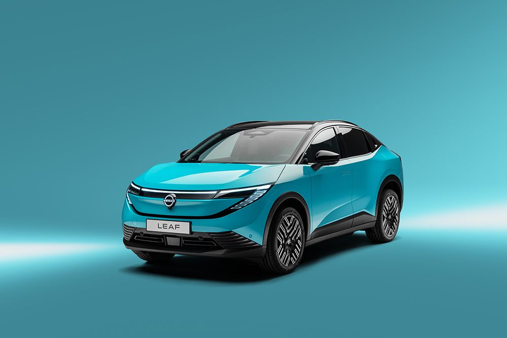 Nuova Nissan LEAF foto unveil (16).jpg