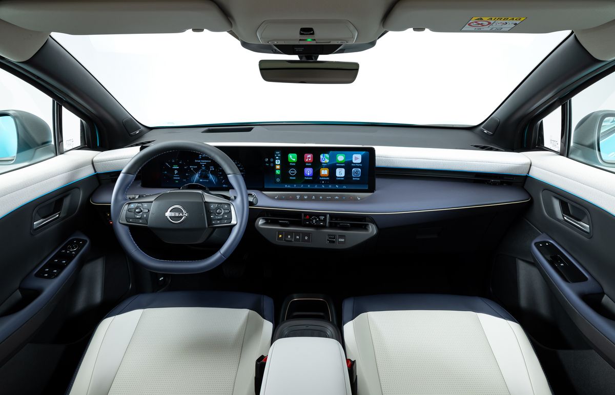 Nuova Nissan LEAF foto unveil (27).jpg