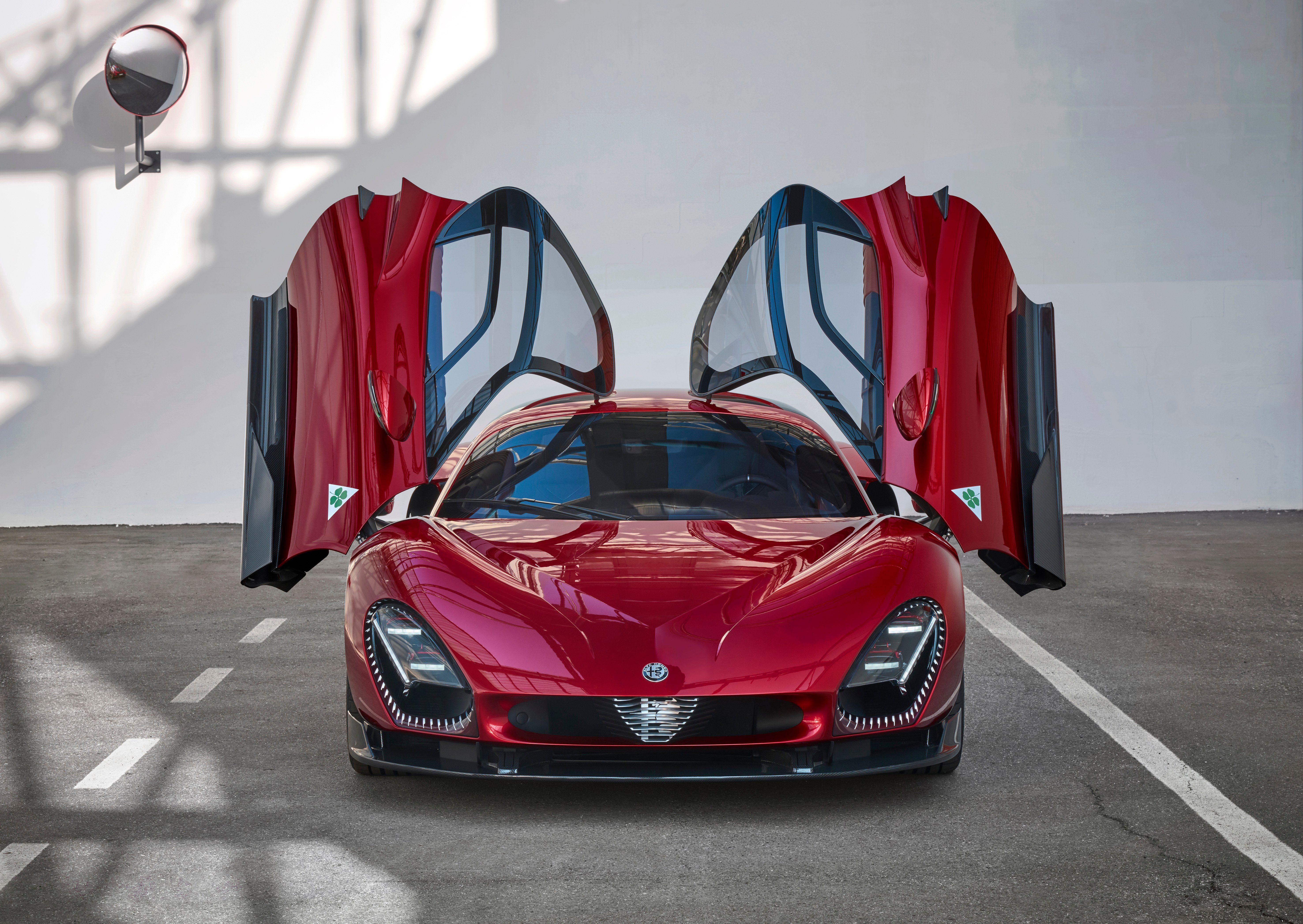 alfa_romeo_33_stradale (1).jpg