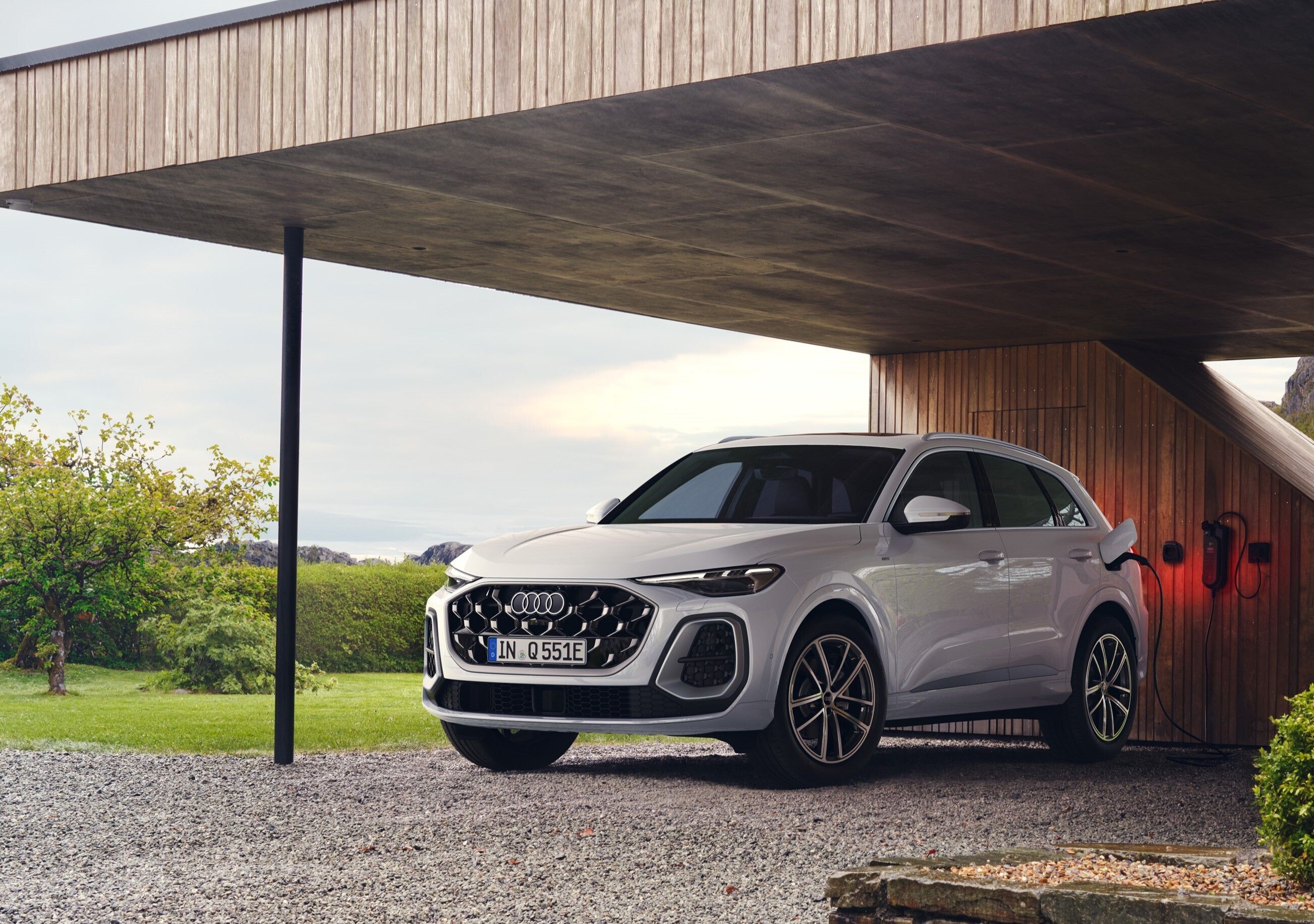 audi_q5_2025_1.jpg
