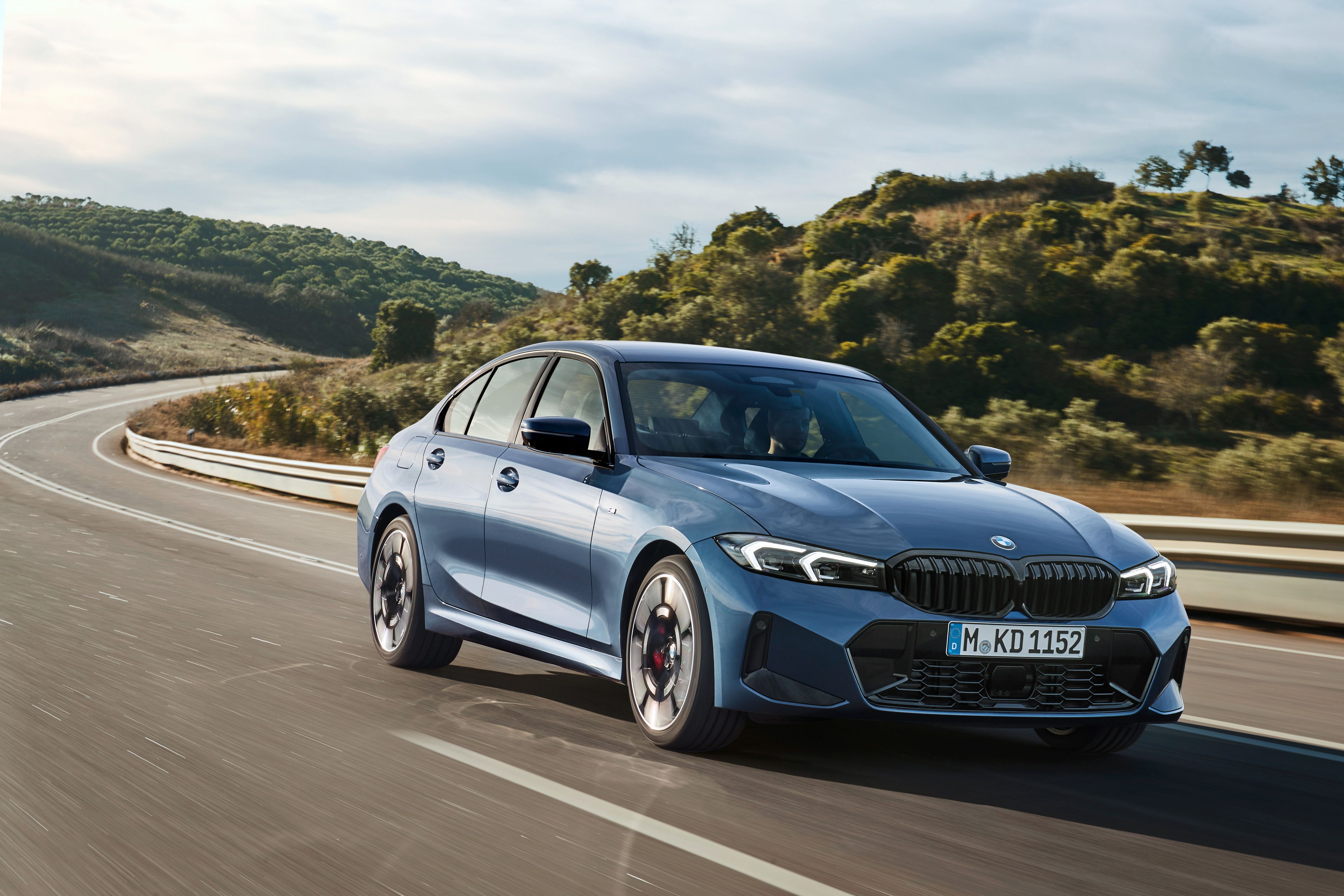 bmw_serie3_sedan (2).jpg