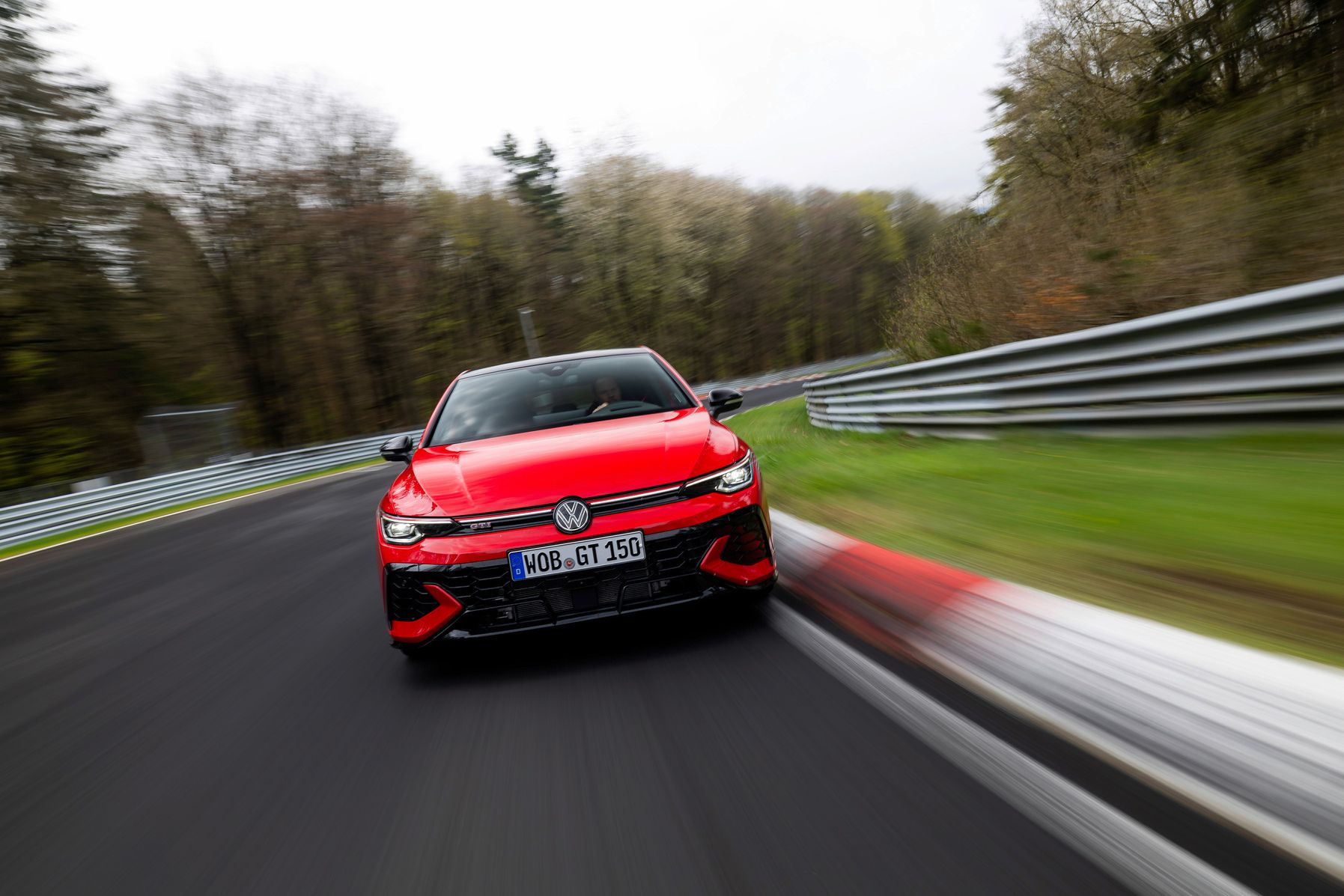 golf_gti_edition50_6.jpg