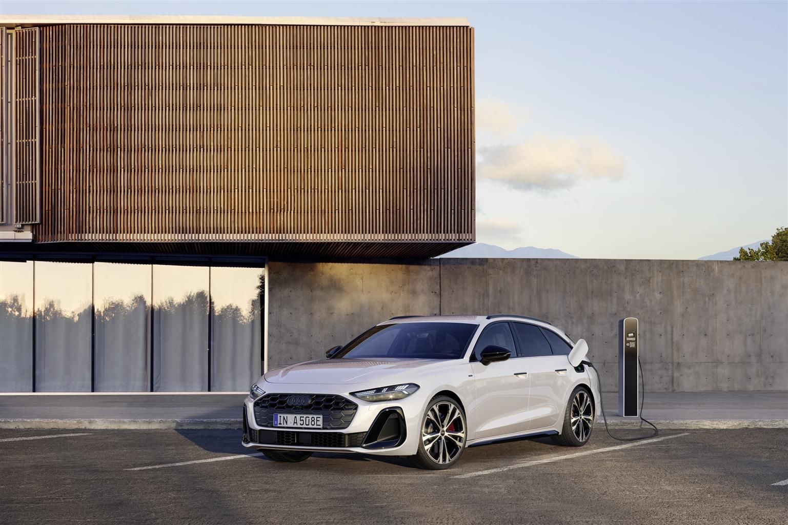 media-Audi A5 plug-in --- VGI  U.O. Responsabile VA-5  Data di Creazione 25.03.2025 Classe 9.1_001.jpg
