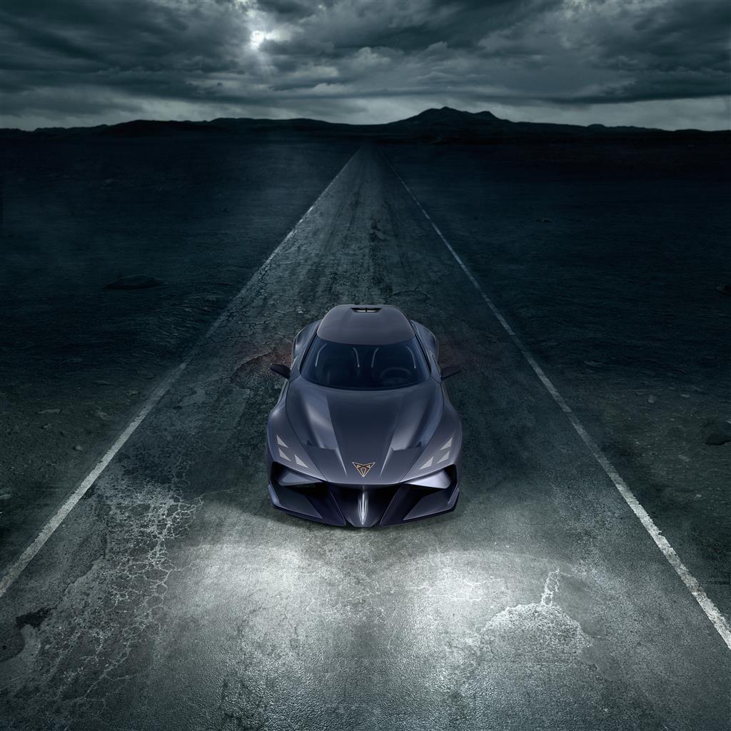 media-CUPRA DarkRebel Reveal_Group Night_03_VGI_VS_01092023-min.jpg