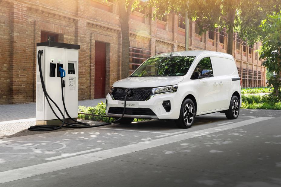 nissan-townstar-ev-2-.jpg