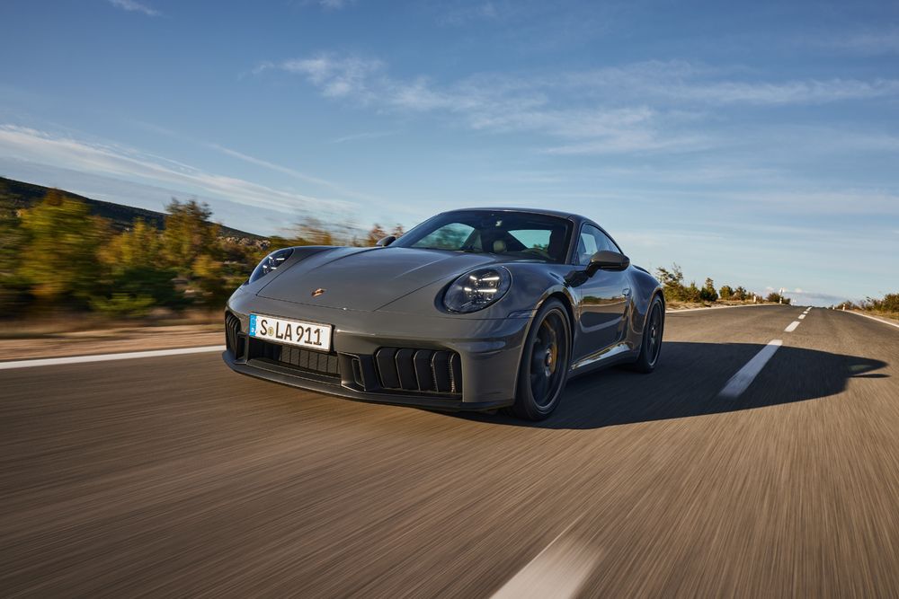 porsche_911_ibrida_gts (4).jpg