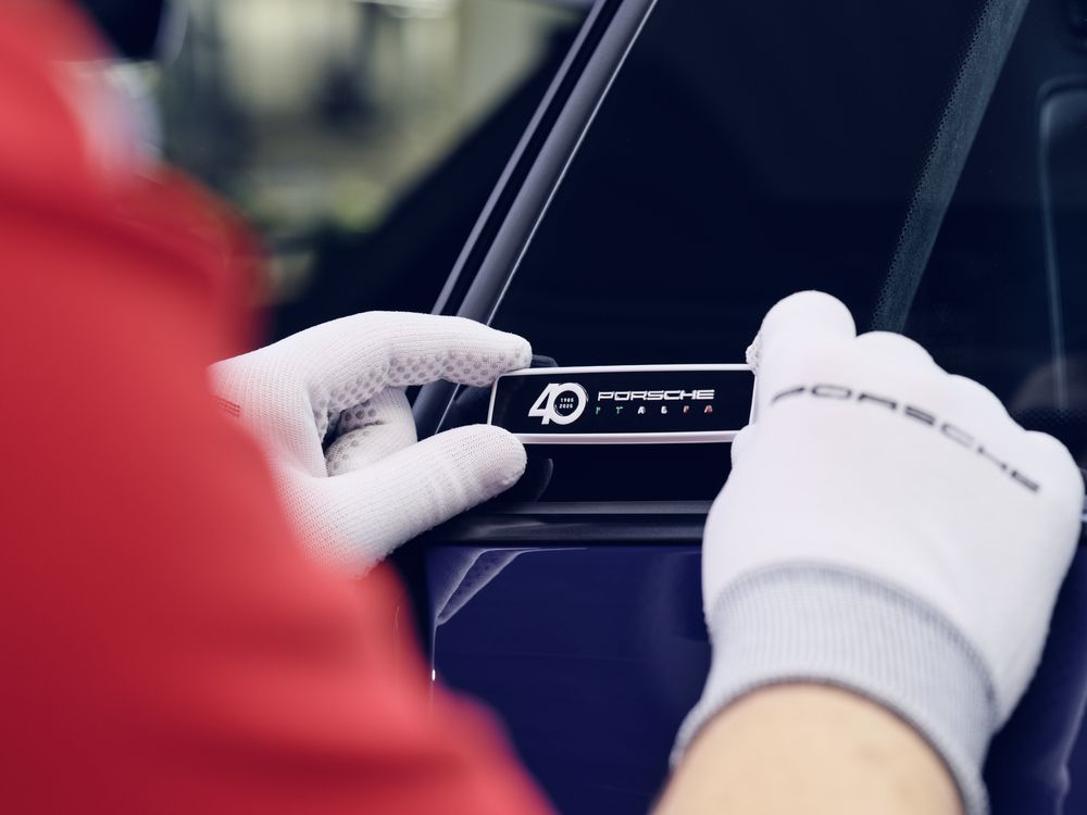 porsche_ferragamo_9.jpg
